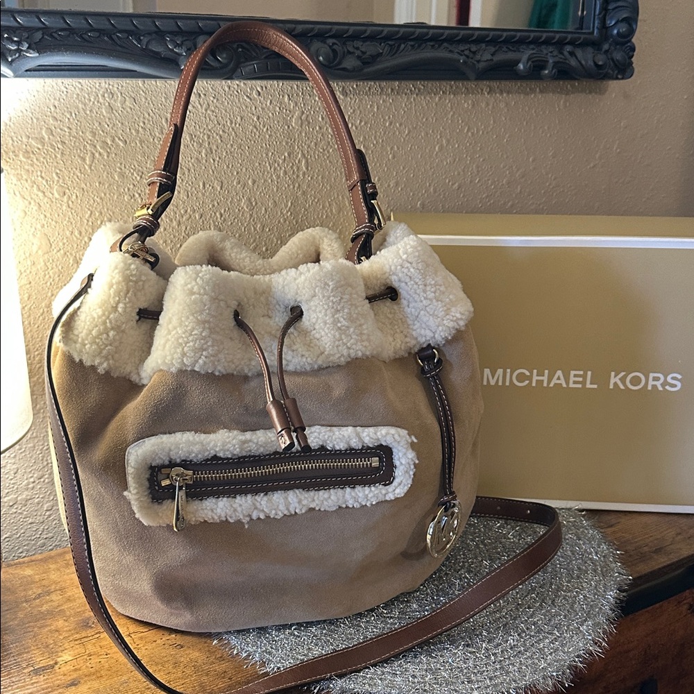 Michael Kors Beige and White Shearling Bucket Bag
